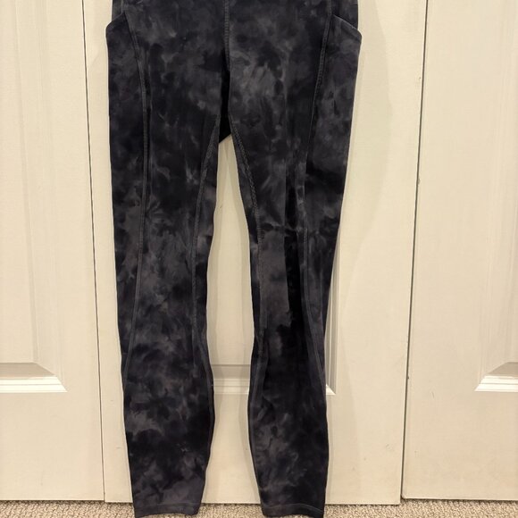 Lululemon: Wunder Train High-Rise Tight with Pockets - Picture 2 of 5